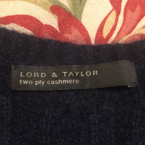 Vintage 00’s LORD & TAYLOR Size Small P Super Soft 2-Ply 100%Cashmere Cable-knit - Picture 11 of 13